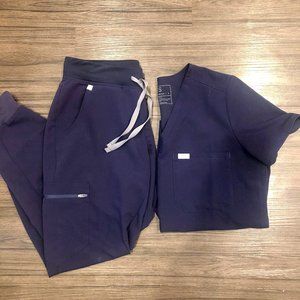 FIGS Scrubs - Navy scrubs set - Female